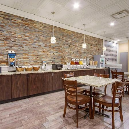 Clarion Inn Asheville Airport Fletcher Eksteriør billede