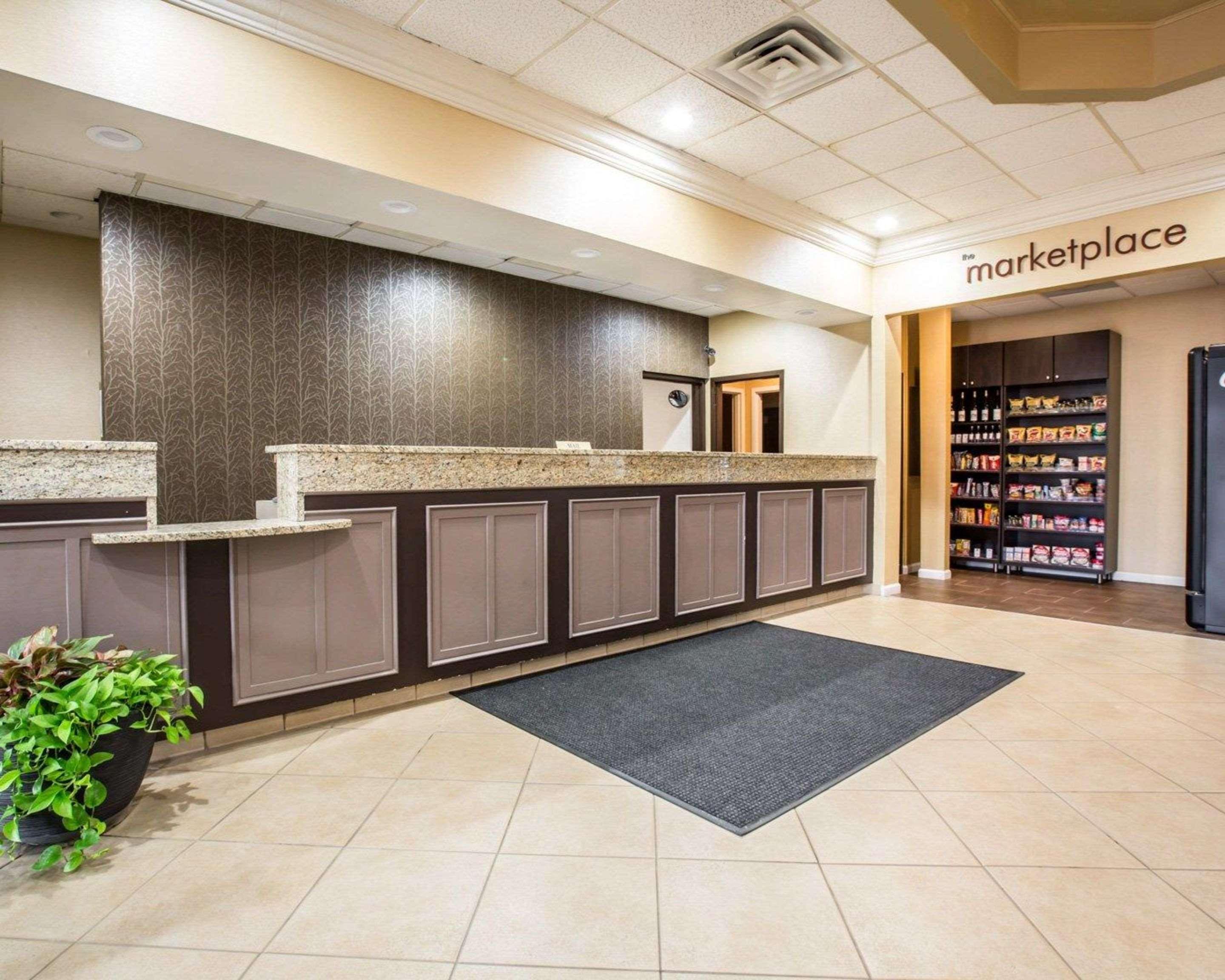 Clarion Inn Asheville Airport Fletcher Eksteriør billede