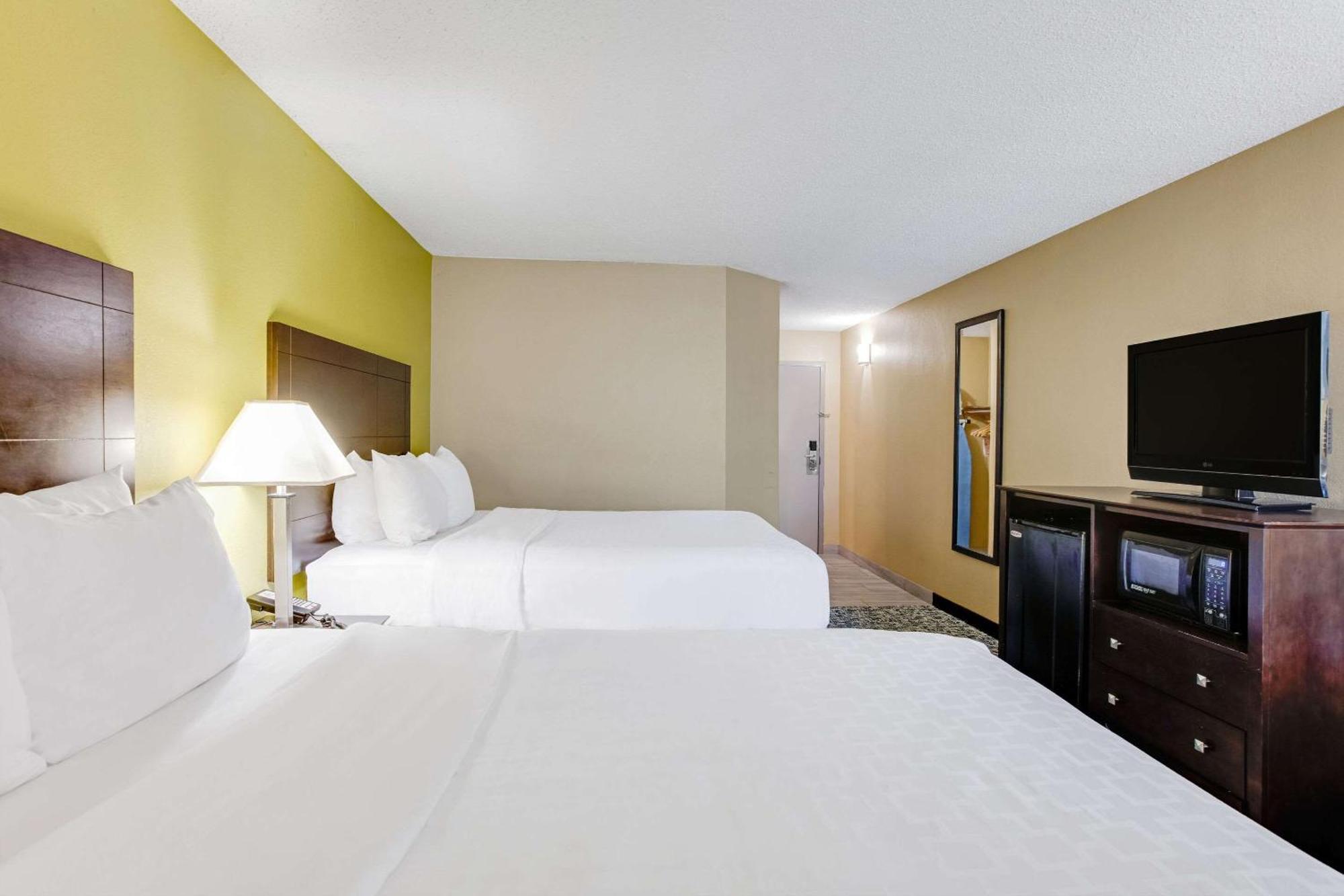 Clarion Inn Asheville Airport Fletcher Eksteriør billede