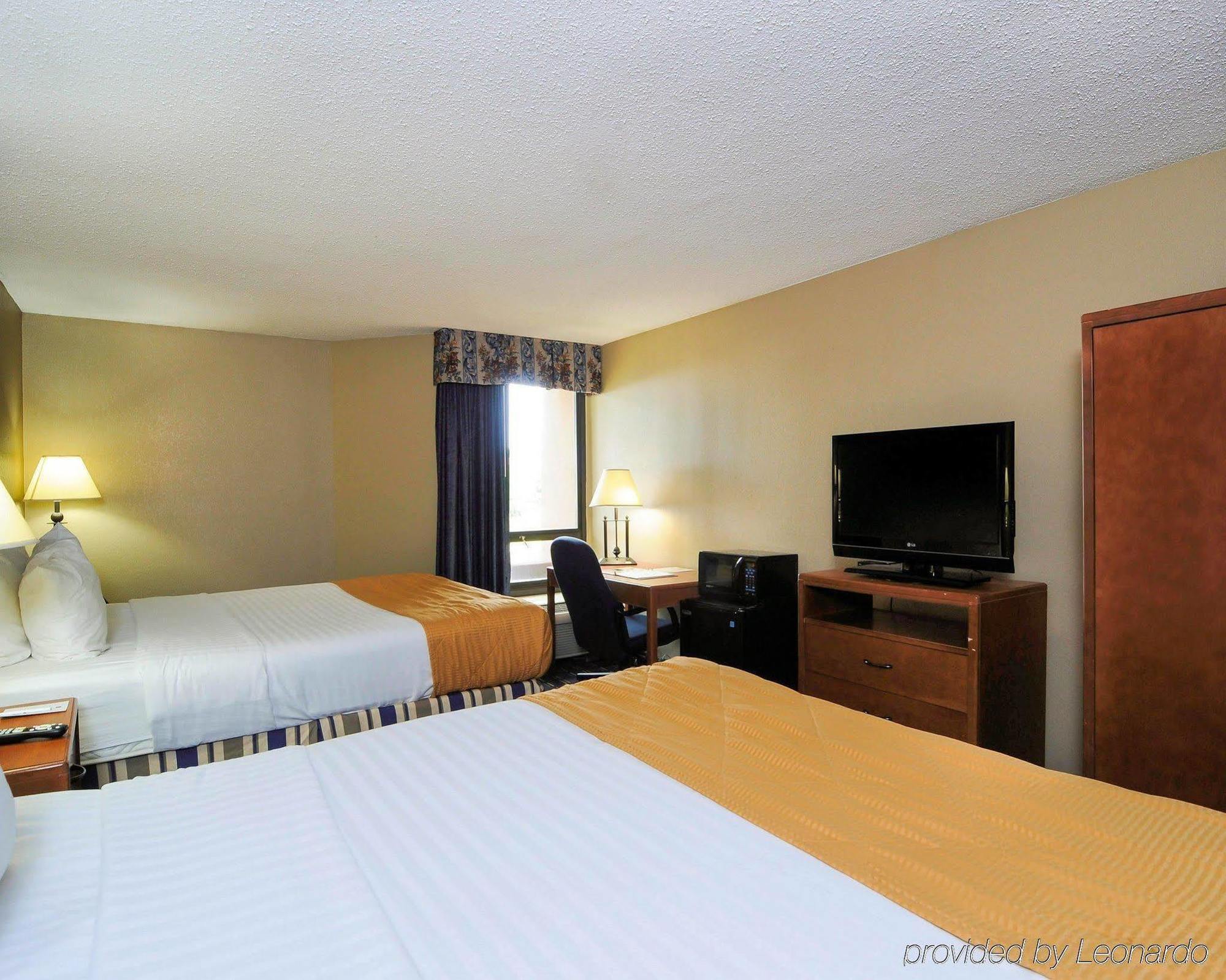 Clarion Inn Asheville Airport Fletcher Eksteriør billede